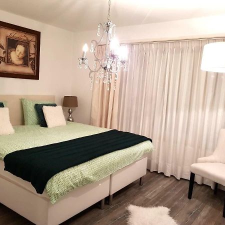Beijerse Inn Nieuw-Beijerland Extérieur photo