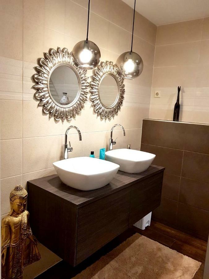Beijerse Inn Nieuw-Beijerland Extérieur photo